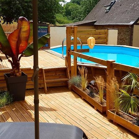 Le Vieux Moulin Gites - Detached Cottage With Garden Views And Pool Guégon エクステリア 写真