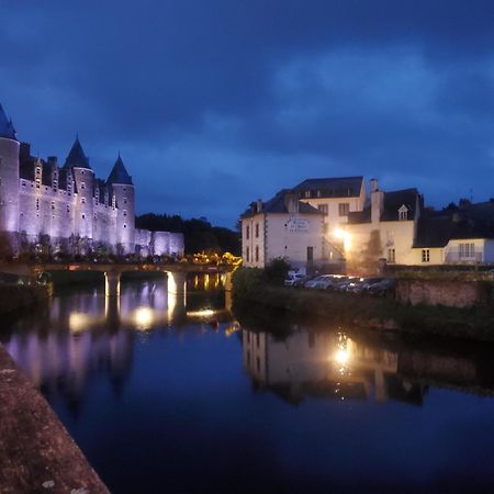Le Vieux Moulin Gites - Detached Cottage With Garden Views And Pool Guégon エクステリア 写真