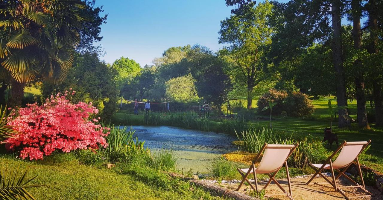 Le Vieux Moulin Gites - Detached Cottage With Garden Views And Pool Guégon エクステリア 写真
